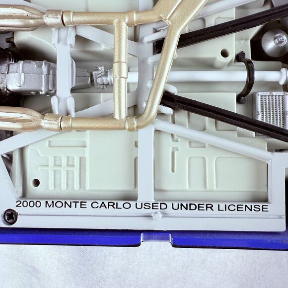 2000 Team Caliber 1:24 Ricky Hendrick #24 GMAC Monte Carlo NASCAR Diecast COA - Picture 7 of 8